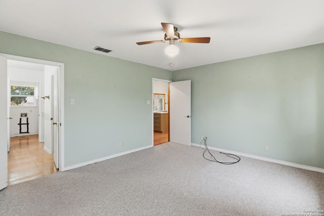 9325 Fm 1339, Martindale, TX 78655