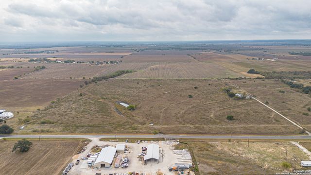 9325 Fm 1339, Martindale, TX 78655