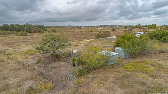 9325 Fm 1339, Martindale, TX 78655