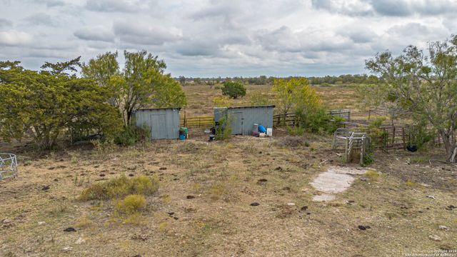9325 Fm 1339, Martindale, TX 78655