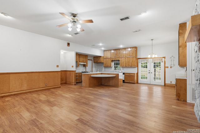 9325 Fm 1339, Martindale, TX 78655