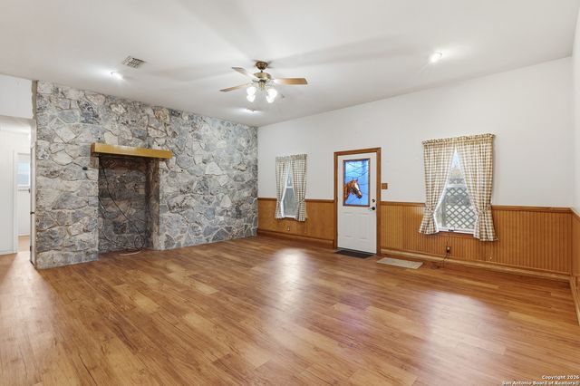 9325 Fm 1339, Martindale, TX 78655