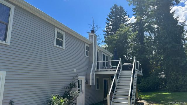 5 Meadow Drive, Carmel, NY 10512