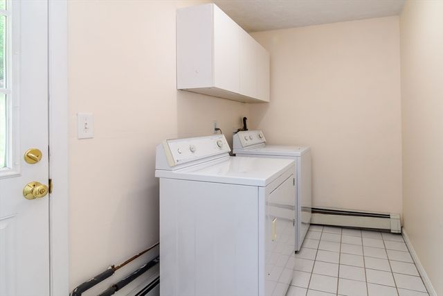 33 Eisenhower Rd, Framingham, MA 01701