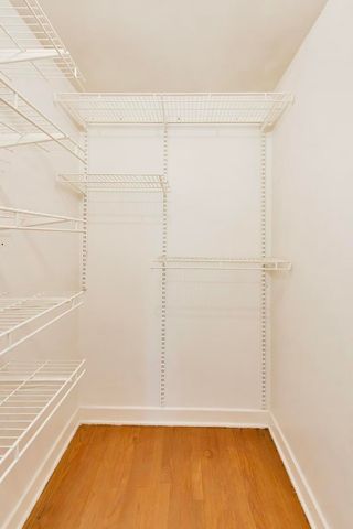 412 S Banbury Road, Arlington Heights, IL 60005