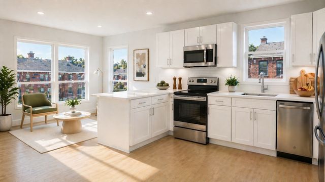 272 Cross St 4, Malden, MA 02148