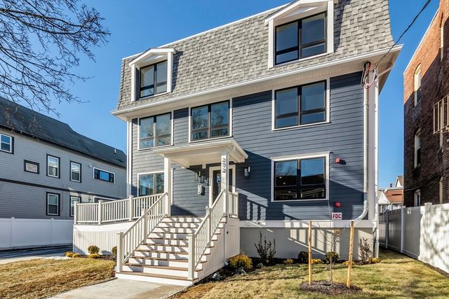 272 Cross St 4, Malden, MA 02148