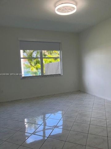 6983 SW 161st PL 0, Miami, FL 33193