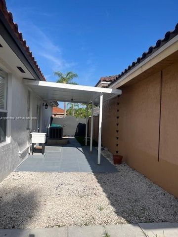 6983 SW 161st PL 0, Miami, FL 33193