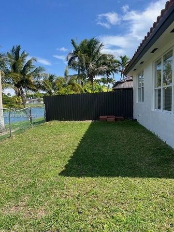 6983 SW 161st PL 0, Miami, FL 33193