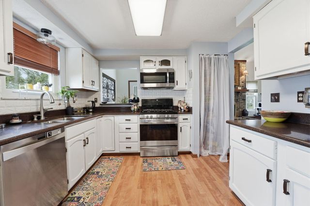 5700 Brook Hollow Drive, Hilliard, OH 43026