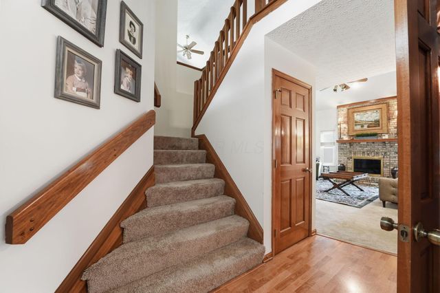 5700 Brook Hollow Drive, Hilliard, OH 43026