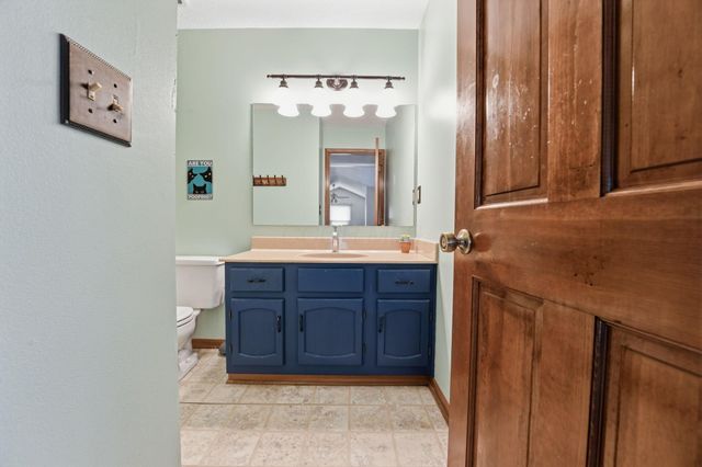 5700 Brook Hollow Drive, Hilliard, OH 43026