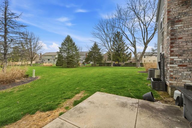 5700 Brook Hollow Drive, Hilliard, OH 43026