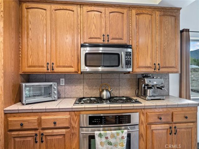 10160 Pineview Road, Pinon Hills, CA 92372