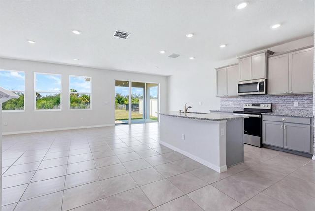 3813 LIVELY CORAL PLACE, Bradenton, FL 34208