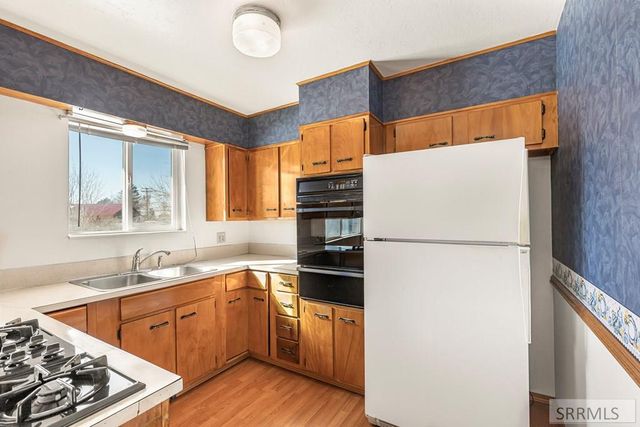 815 N Bergeson Drive, Idaho Falls, ID 83401