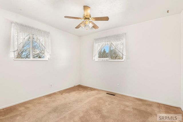 815 N Bergeson Drive, Idaho Falls, ID 83401