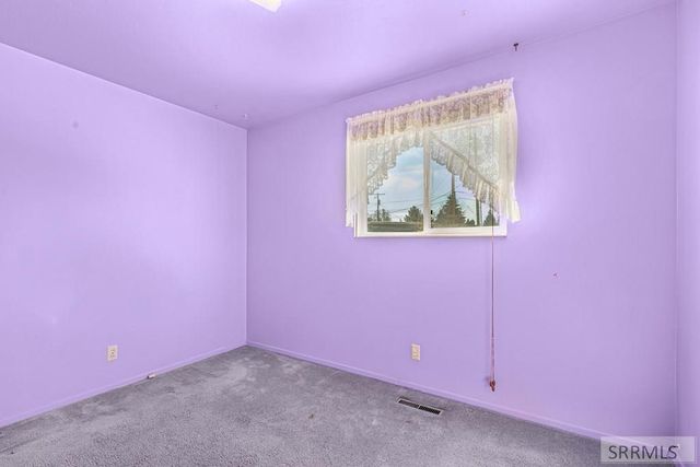 815 N Bergeson Drive, Idaho Falls, ID 83401