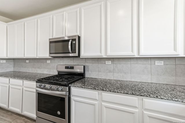 27722 AZALEA CRK, Boerne, TX 78015