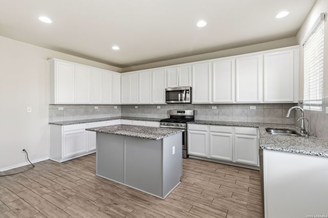 27722 AZALEA CRK, Boerne, TX 78015