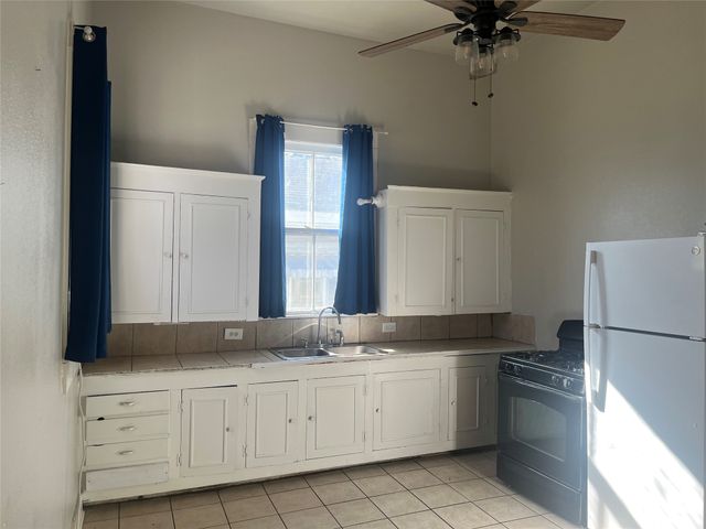 3607 Washington Street, Greenville, TX 75401