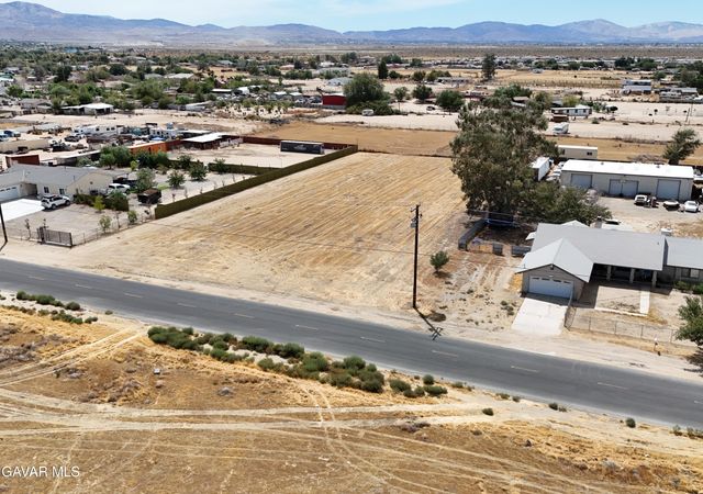 95th St E, Littlerock, CA 93543