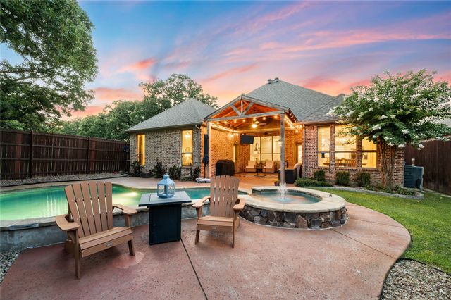 8012 Odell Street, North Richland Hills, TX 76182
