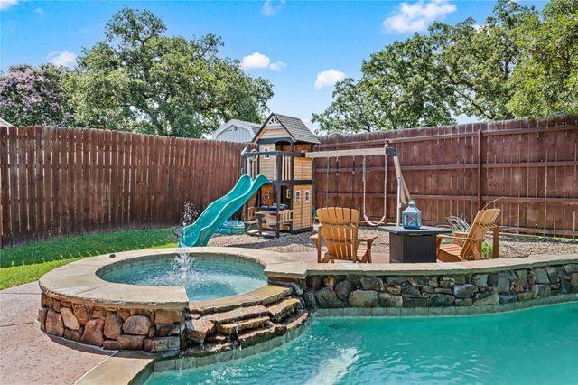8012 Odell Street, North Richland Hills, TX 76182