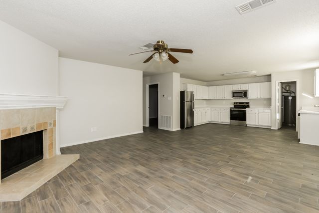 5373 Royal Birkdale Drive, Fort Worth, TX 76135