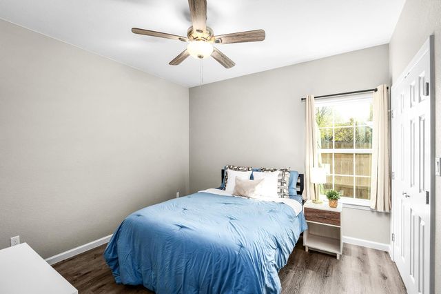 224 Spruce Ave, Luling, TX 78648