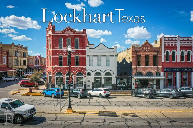 224 Spruce Ave, Luling, TX 78648