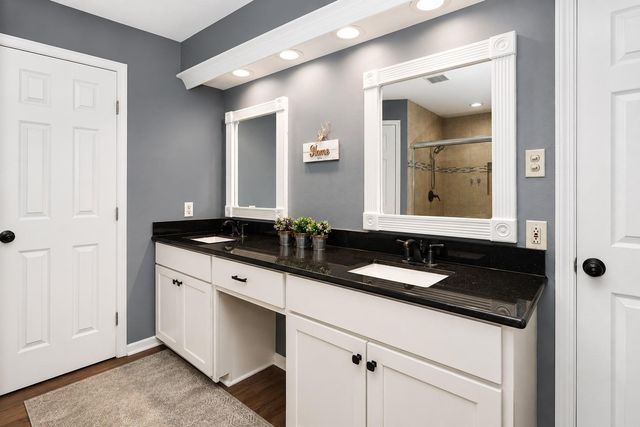 11711 Gardenglen Drive, Houston, TX 77070
