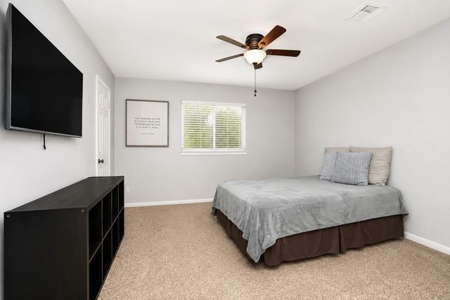 11711 Gardenglen Drive, Houston, TX 77070