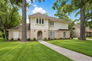 11711 Gardenglen Drive, Houston, TX 77070
