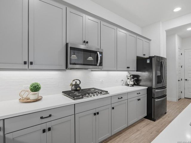 110 Trotting Horse, Boerne, TX 78006