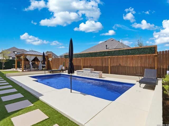 110 Trotting Horse, Boerne, TX 78006