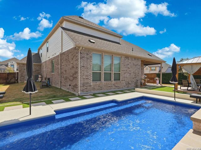 110 Trotting Horse, Boerne, TX 78006