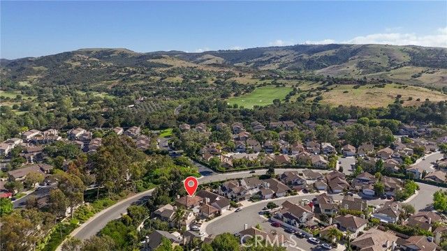 28 Starlight, Irvine, CA 92603