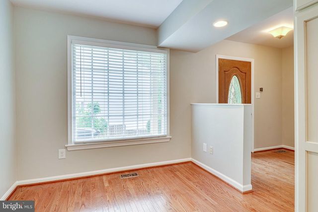 5429 CROWS NEST CT, Fairfax, VA 22032