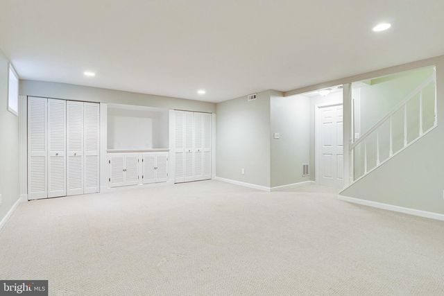 5429 CROWS NEST CT, Fairfax, VA 22032