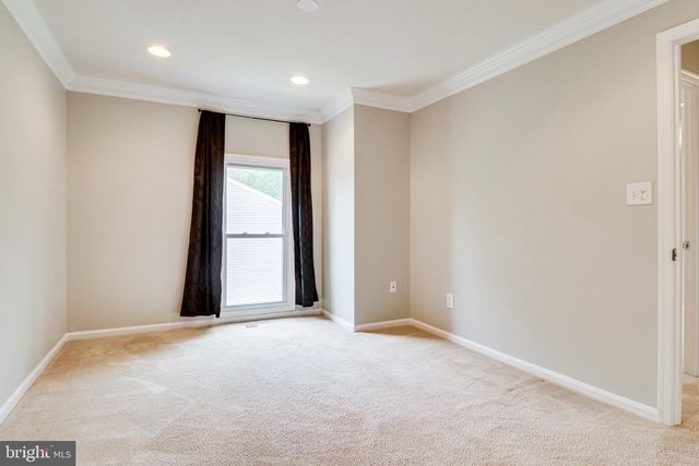 5429 CROWS NEST CT, Fairfax, VA 22032