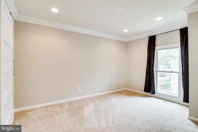 5429 CROWS NEST CT, Fairfax, VA 22032