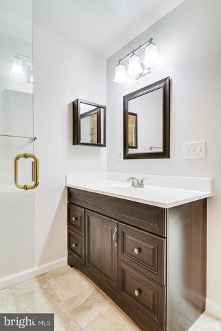 5429 CROWS NEST CT, Fairfax, VA 22032
