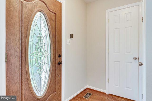 5429 CROWS NEST CT, Fairfax, VA 22032
