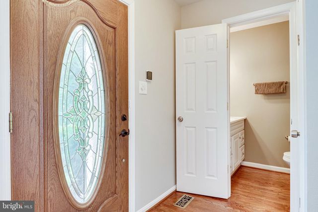 5429 CROWS NEST CT, Fairfax, VA 22032