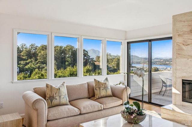 15 Laurel Ln, Sausalito, CA 94965