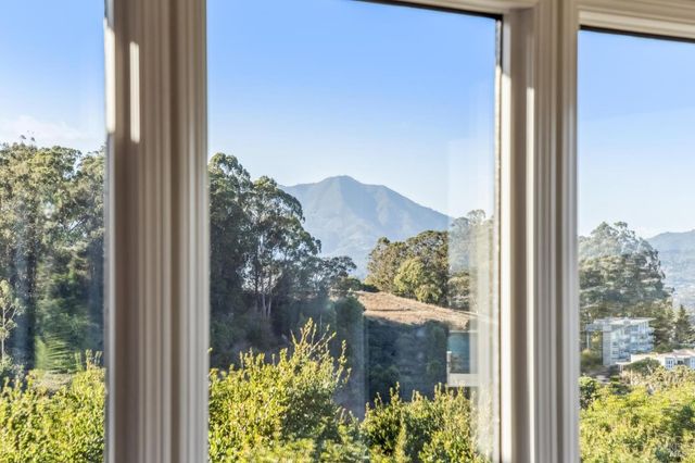 15 Laurel Ln, Sausalito, CA 94965