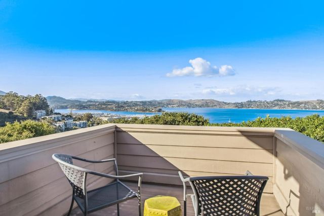 15 Laurel Ln, Sausalito, CA 94965