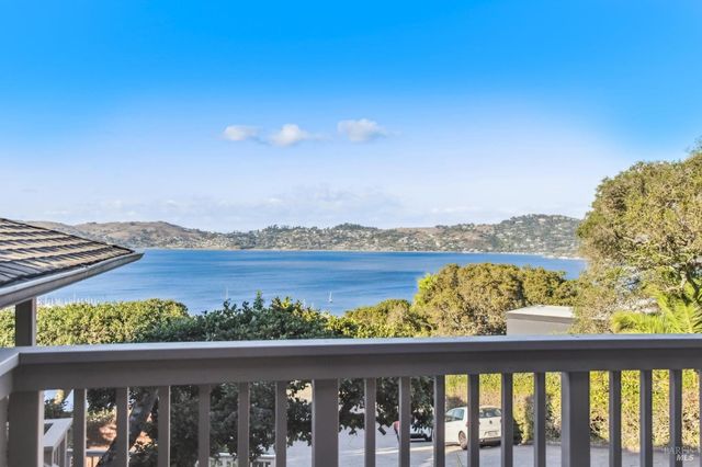 15 Laurel Ln, Sausalito, CA 94965